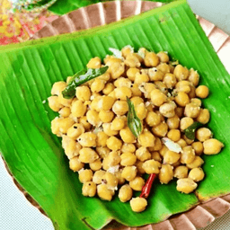 Desi Chana Fry (Sundal)
